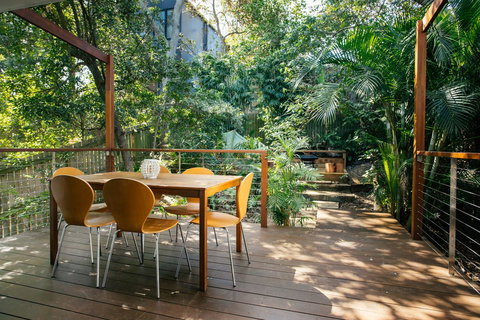 Point Break Beach House - Whitsundays Accommodation 0