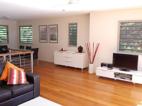 Allora 2 - Whitsundays Accommodation 6