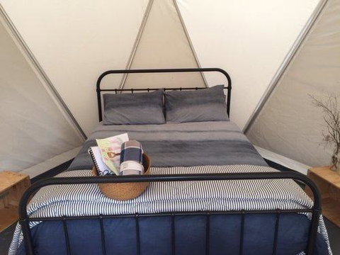 Flinders Island Glamping - Whitsundays Accommodation 19