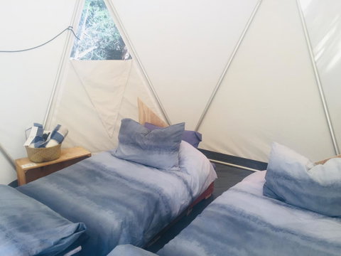 Flinders Island Glamping - Whitsundays Accommodation 3