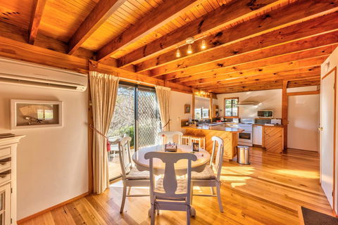 Parnella Adventure Bay, Bruny Island - Whitsundays Accommodation 3