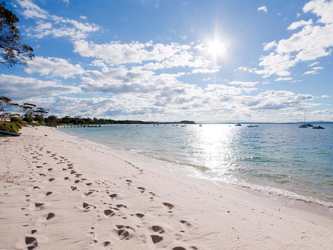 'Beachside' Shoal Bay, Unit 4 - Whitsundays Accommodation 1
