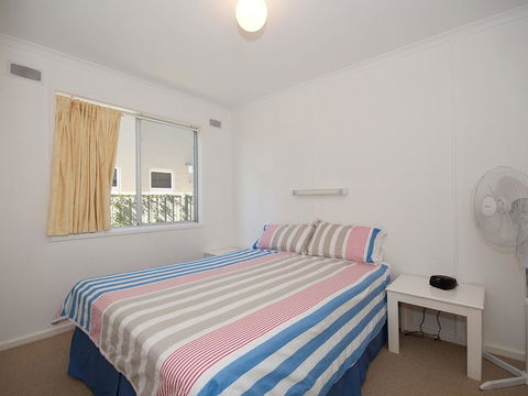 'Beachside' Shoal Bay, Unit 4 - Whitsundays Accommodation 2