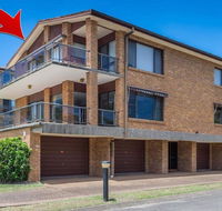 'COLUMBIA VIEWS' 2/9 COLUMBIA CLOSE - AIRCON WIFI NETFLIX VIEWS  BOAT PARKING - Whitsundays Accommodation