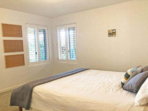 'Mooring One Downstairs', 23 Shoal Bay Rd - Fantastic Ground Floor Duplex With Views, WIFI And Air Conditioning - Whitsundays Accommodation 3