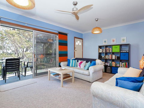 'Rutland', 1/13 Cromarty Road - Pet Friendly, Boat Parking, Water Views, Air Con - Whitsundays Accommodation 0