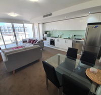 just listed Bolton St 1br 350m walk to Newcastle beach  Wifi end Eand - Whitsundays Accommodation