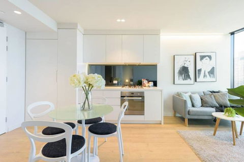 08, 1Bd 1Bth SkyCastle, Lvl 55 StunningView, FreeTram - Whitsundays Accommodation 3