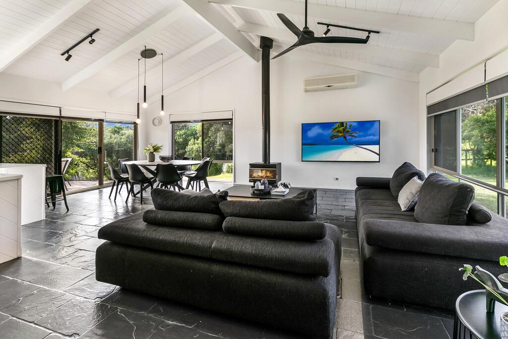 St Andrews Beach VIC Whitsundays Accommodation