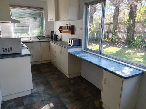 1 Spectrum Street, Rainbow Beach- Close To Shops And Main Beach - Whitsundays Accommodation 0