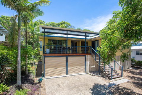 10 Naiad Court -Beach Retreat In The Bush - Whitsundays Accommodation 1