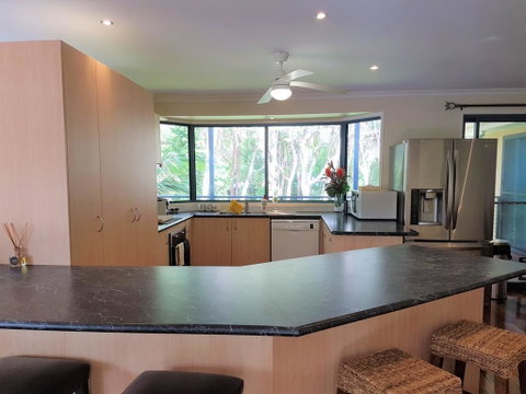 10 Naiad Court -Beach Retreat In The Bush - Whitsundays Accommodation 2