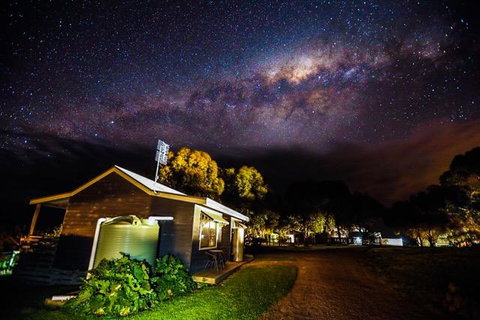 12 Apostles Cottages - Whitsundays Accommodation 0