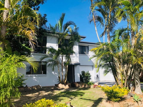 12 Cooloola Drive - Family Home, Close To Beach, Pet Friendly - Whitsundays Accommodation 3