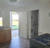 12 Cooloola Drive - Family home close to beach pet friendly - Whitsundays Accommodation