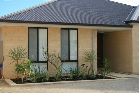 14Rosapark House - Whitsundays Accommodation 1