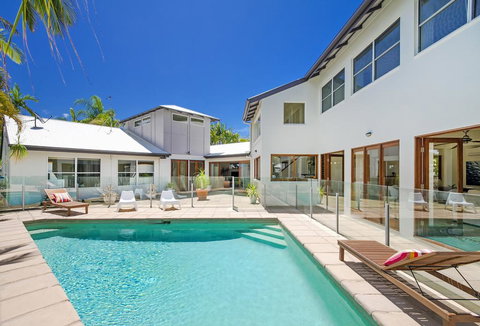 15 Cooran Court, Noosa Sound - Whitsundays Accommodation 2