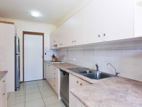 16 'The Moorings' 4 Cromarty Road - Waterfront Property With Pool & Air Conditioning - Whitsundays Accommodation 1