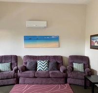 2 Bed Rooms Granny Flat - Complete Privacy - Whitsundays Accommodation