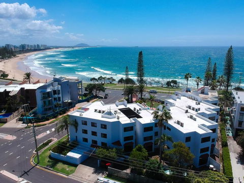 2 Bedroom Private Unit - Alexandria Apartments - Whitsundays Accommodation 3