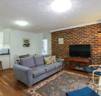 2 Bedroom St Lucia Apartment close to UQ and CityCat - Whitsundays Accommodation