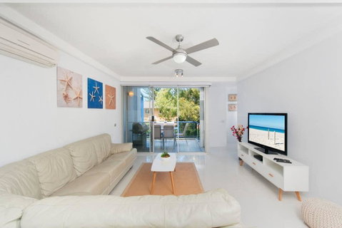 2 Cirrus - Whitsundays Accommodation 2
