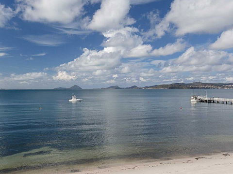 2/137 Soldiers Point Road - Luxury Unit On The Waterfront With Aircon And Free Unlimited Wi Fi - Whitsundays Accommodation 2