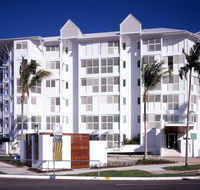 201 Lake Street - Whitsundays Accommodation