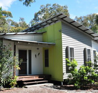24 Esprit Drive - Beach home with open plan living and walking distance to beach - Whitsundays Accommodation