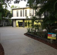 25 Naiad Court - Rainbow Shores The Ultimate Beachside Executive Property Air conditioned - Whitsundays Accommodation