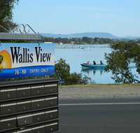 26 Wallis View - Opposite the Lake - 3 Bedroom Apartment - Sleeps 8 - Whitsundays Accommodation