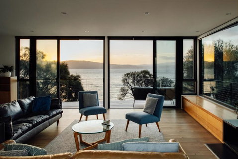 Blessington Beachside Retreat -38km To CBD - Whitsundays Accommodation 2