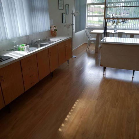 CAMPBELLTOWN HOLIDAY HOME 3 BED + FREE PARKING NCA039 - Whitsundays Accommodation 2