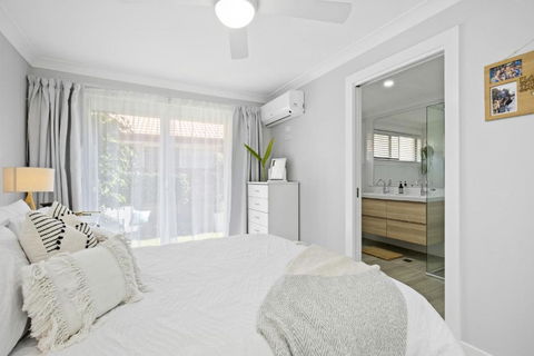 CARAVAN, BOAT & PET Friendly - RIGHT ON THE BORDER - Whitsundays Accommodation 3
