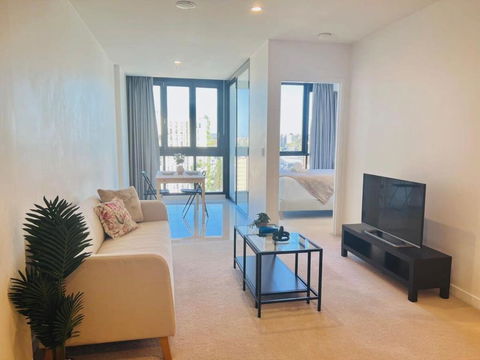 CASSA TOOWONG - Convenient 1B Apt At Central Location With Parking Managed By The Cassa - Whitsundays Accommodation 3