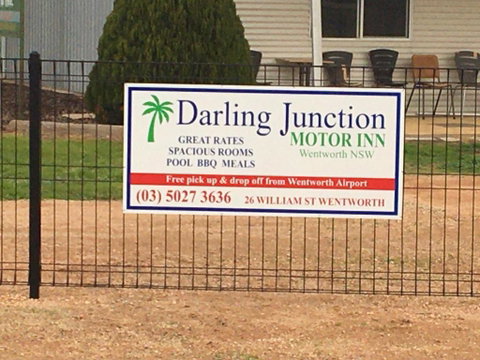 Darling Junction Motor Inn - Whitsundays Accommodation 4