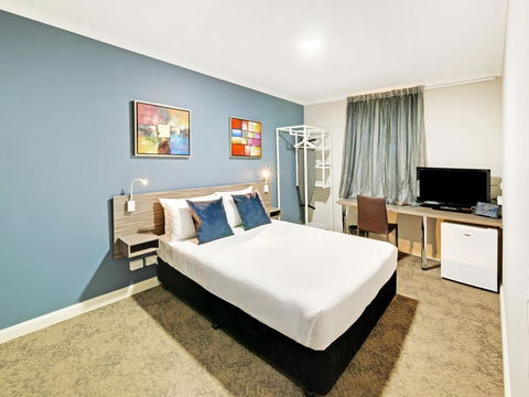 28 Hotel - Whitsundays Accommodation 3