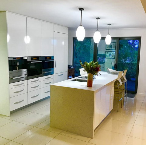 3 Divas Luxury Accommodation - Whitsundays Accommodation 1