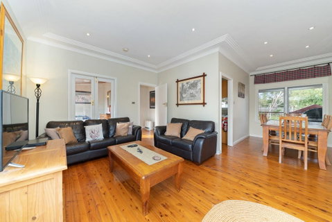 3 Sisters Blue Mountains Cottage - Whitsundays Accommodation 1