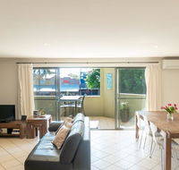 4/4 On First - Whitsundays Accommodation