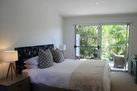 5 ON COAST - Whitsundays Accommodation 3