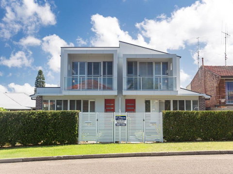 7a Judith Street - Stunning Duplex With Ducted Air Conditioning - Whitsundays Accommodation 0