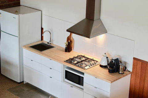 A Home Amongst The Gum Trees - Whitsundays Accommodation 2