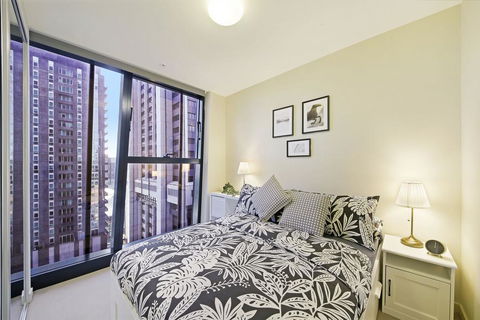 A Homely CBD Apt On Collins Near Southern Cross - Whitsundays Accommodation 0