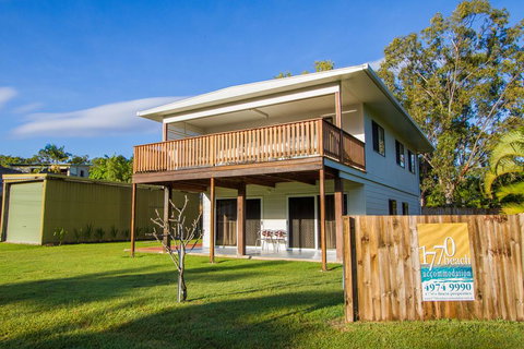 A Lure - Whitsundays Accommodation 1