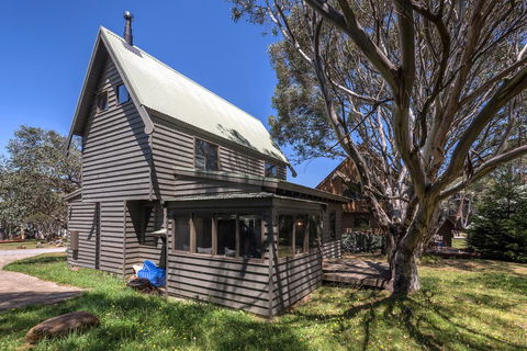 Aaragon - Whitsundays Accommodation 2