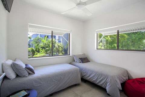Aarons Luxury Retreat - Whitsundays Accommodation 2
