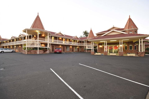 Abel Tasman Motor Inn - Whitsundays Accommodation 0