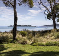 Abs by the Bay - Whitsundays Accommodation