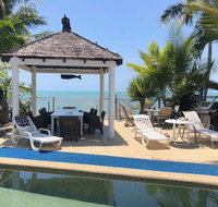 Absolute Beach Frontage Family Friendly Home away from home - Whitsundays Accommodation